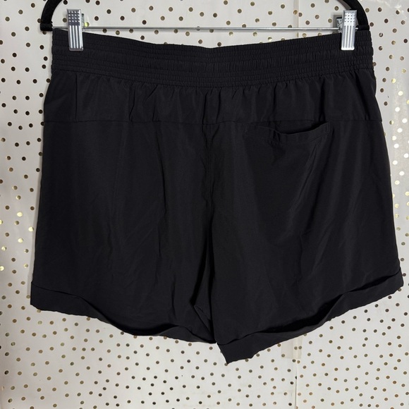 Lululemon Spring Break Away Short Black - Picture 5 of 7